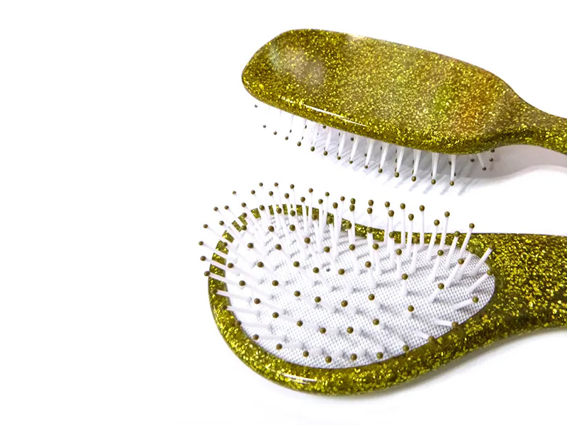 Detangling Glitter Scuab Gruaige stuáilte