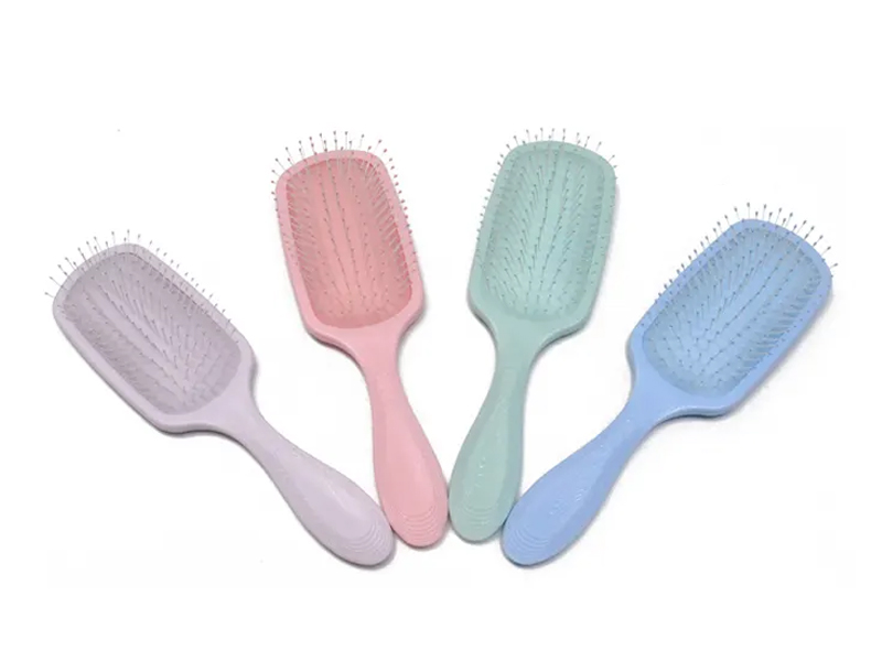Detangling Cíor Gruaige Cushion