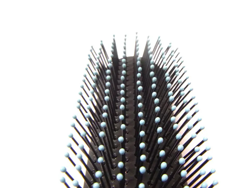 Láimhseáil Plaisteacha Detangle Crua Bristle Scalp Massager Comb Set