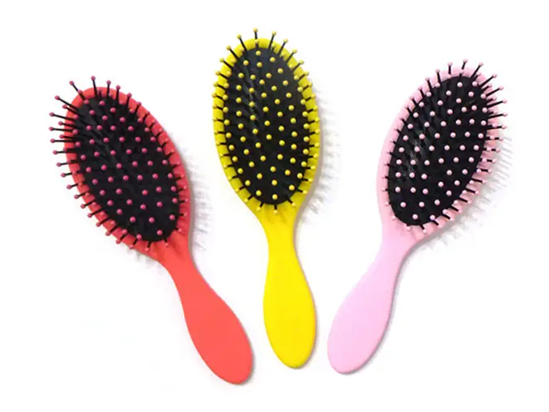 Cumhdach Rubair Detangling Scuab Gruaige Plaisteacha