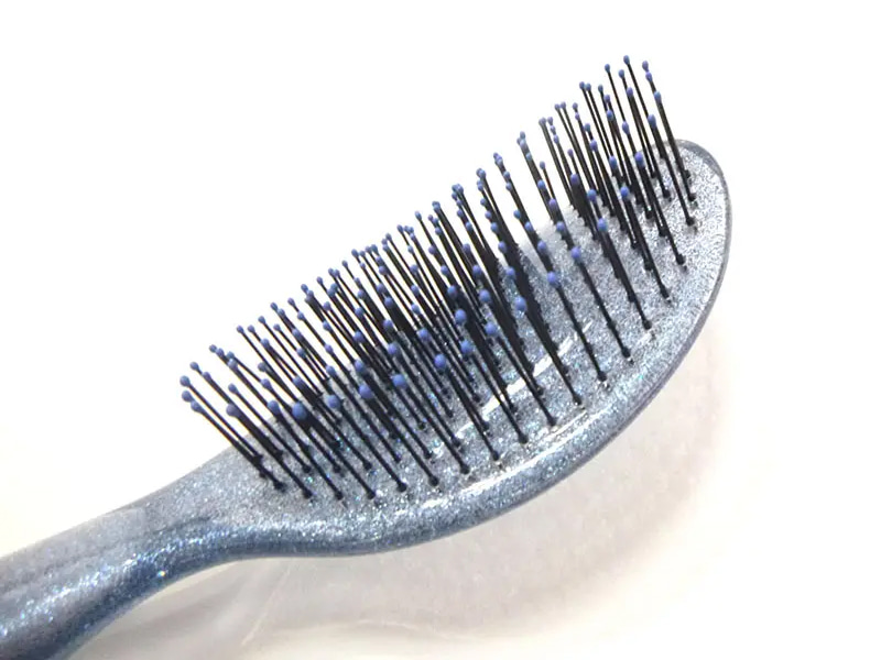 Scuab Gruaige Glitter Detangling Trédhearcach