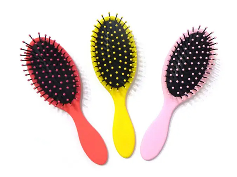 Scuab Gruaige Detangling Wet