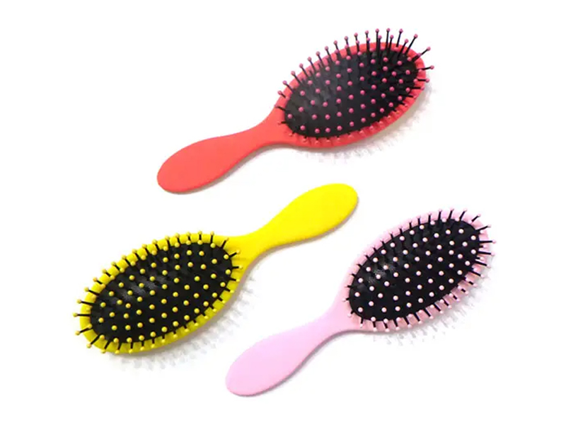 Scuab Gruaige Detangling Wet